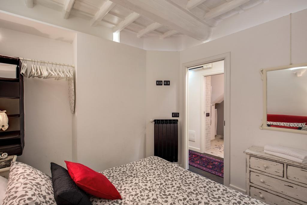 Campo De' Fiori Stylish White Appartement Rome Buitenkant foto