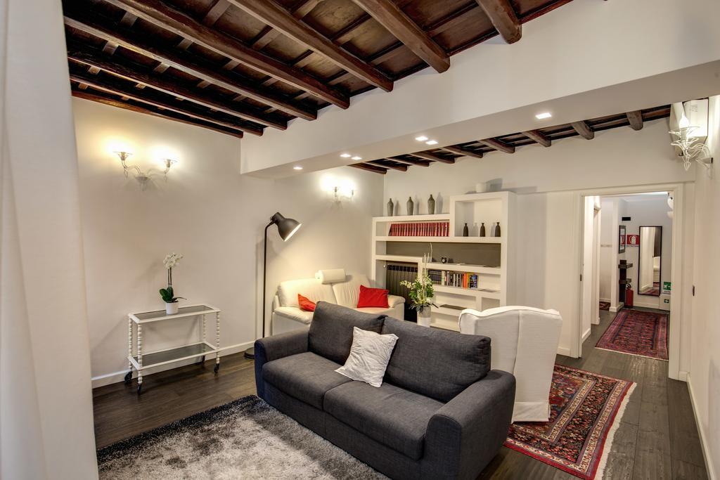 Campo De' Fiori Stylish White Appartement Rome Buitenkant foto