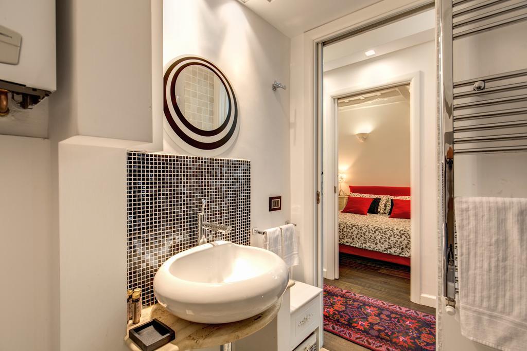 Campo De' Fiori Stylish White Appartement Rome Buitenkant foto